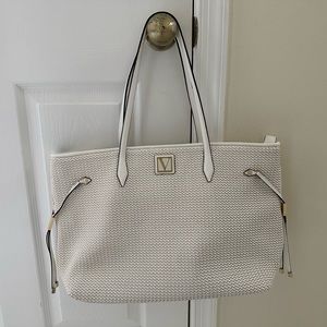 Victoria Secret shoulder tote!